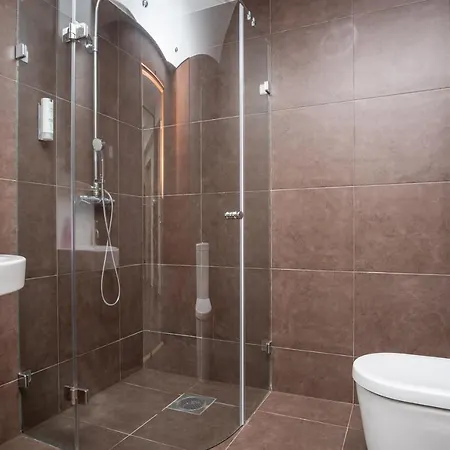 公寓 Centre Sky View On 27th Floor *