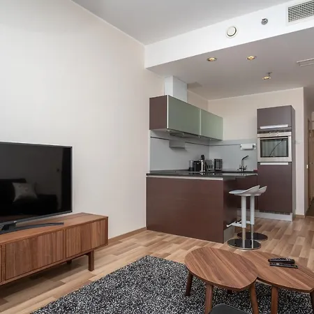 Centre Sky View On 27th Floor *